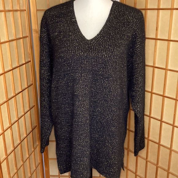 Rafaela Sweater Tunic Black Gold Thread Long Sleeve Tunic Sweater - Picture 1 of 13